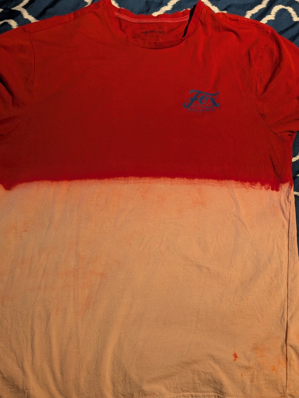 Fox Red to Pink Dip-Dye Short Sleeve Tee. Large